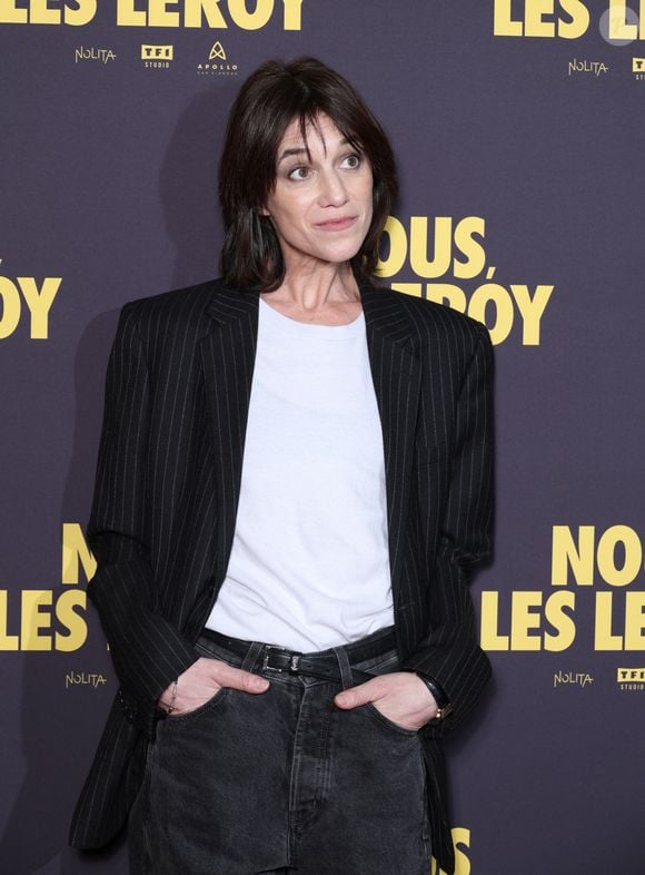 Mais tout ne s'est pas passé comme prévu avec son associé, Dominique Dutreix
Charlotte Gainsbourg - Avant-première du film "Nous les Leroy" au cinéma UGC Normandie sur les Champs-Elysées à Paris. Le 3 avril 2024 © Denis Guignebourg / Bestimage