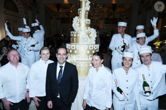 David Bizet, chef du Peninsula à Paris, Anne Coruble, Cheffe Pâtissière du Peninsula à Paris, Vincent Pimont (directeur de l'hôtel The Peninsula Paris) - Soirée du 10ème anniversaire de l'hôtel Peninsula à Paris le 28 novembre 2024. © Rachid Bellak/Bestimage