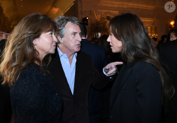 Semi-exclusif - François Cluzet et sa femme Narjiss Slaoui-Falcoz, Laura Smet - Soirée du 10ème anniversaire de l'hôtel Peninsula à Paris le 28 novembre 2024. © Rachid Bellak/Bestimage 