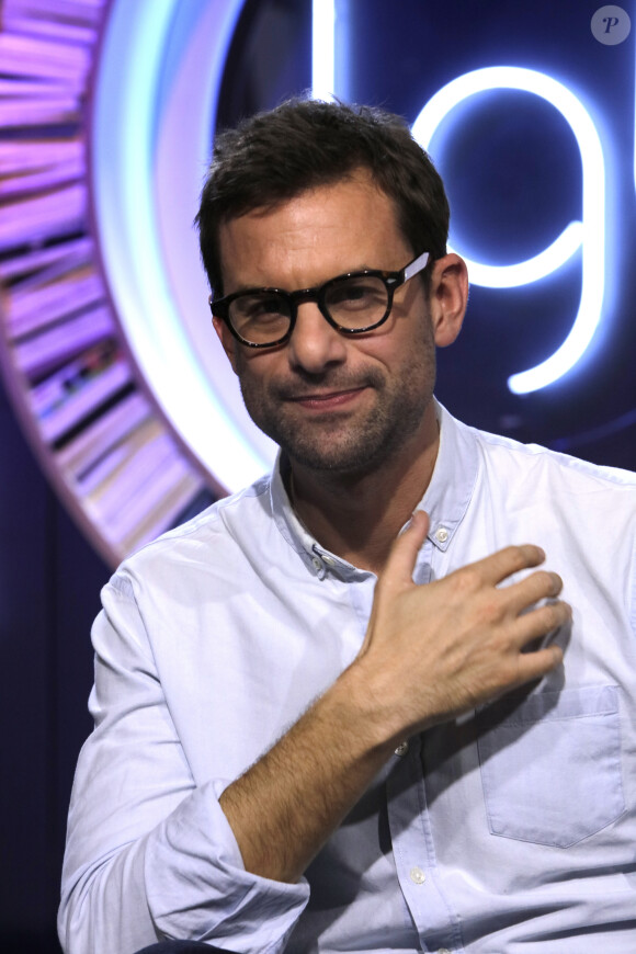 Portrait de Nicolas Mathieu, prix Goncourt 2018, sur le plateau de l'émission TV "La Grande Librairie" diffusée sur France 5. Le 7 novembre 2018