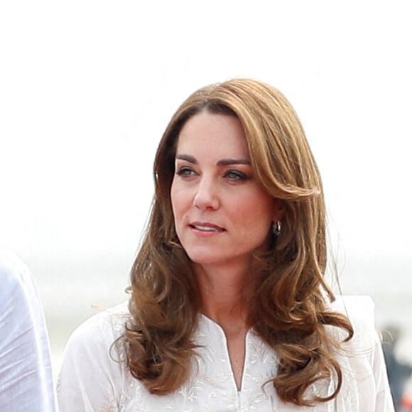 Le duc et la duchesse de Cambridge arrivent à l'aéroport de Lahore, au Pakistan, le 17 octobre 2019, lors du quatrième de la visite royale au Pakistan. Photo par Peter Nicholls/PA Photos/ABACAPRESS.COM