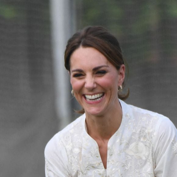 Le prince William, le duc de Cambridge et Catherine, la duchesse de Cambridge assistent à une démonstration de cricket à la National Cricket Academy à Lahore où ils participeront à un match avec des enfants qui participent au programme DOSTI du British Council. Le 17 octobre 2019. Photo par Splash News/ABACAPRESS.COM