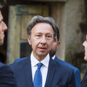 Stéphane Bern - Déplacement du président de république, Emmanuel Macron à l'occasion de la 41ème édition des journées européennes du patrimoine à Chartres, visite des ateliers de la Maison Lorin maitre verrier - Chartres le 20 septembre 2024. © Arnaud Hebert / Pool / Bestimage 