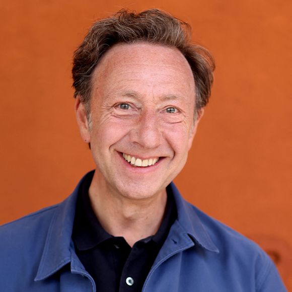 Stéphane Bern - Célébrités au village lors des Internationaux de France de tennis de Roland Garros 2024 à Paris le 9 juin 2024. 
