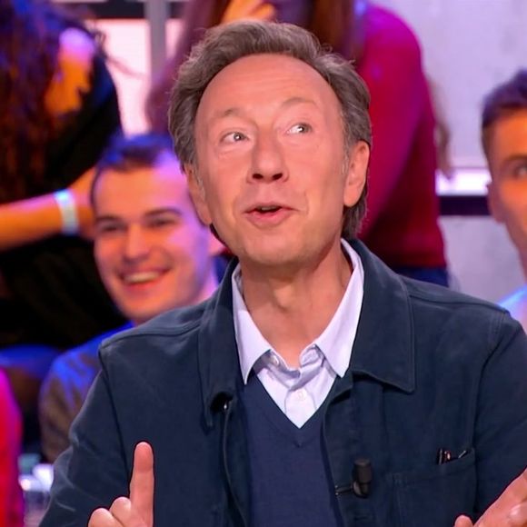 Stéphane Bern va prendre les commandes d'un programme exceptionnel à l'occasion de la réouverture de Notre-Dame de Paris.
Stéphane Bern dans l'émission "C Médiatique" sur France 5.