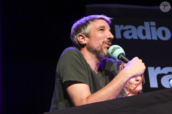 Guillaume Meurice sur le plateau de " La dernière " au théatre L'Européen, présentée par G.Meurice et diffusée en direct sur Radio Nova , à Paris, France, le 08 septembre 2024. © Jack Tribeca / Bestimage