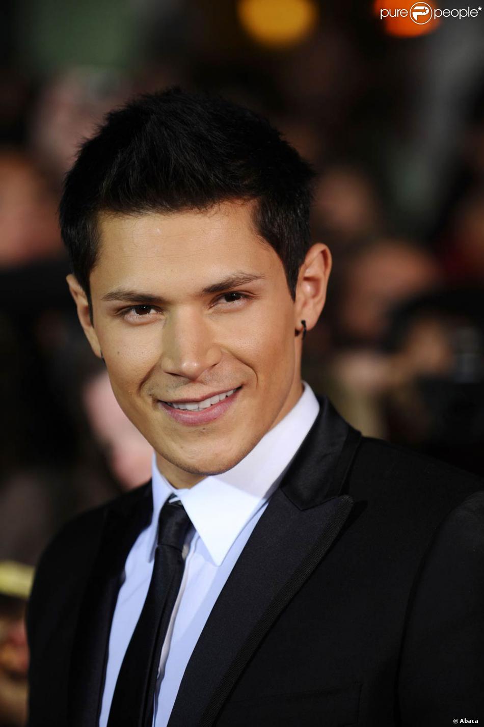 Alex Meraz Purepeople