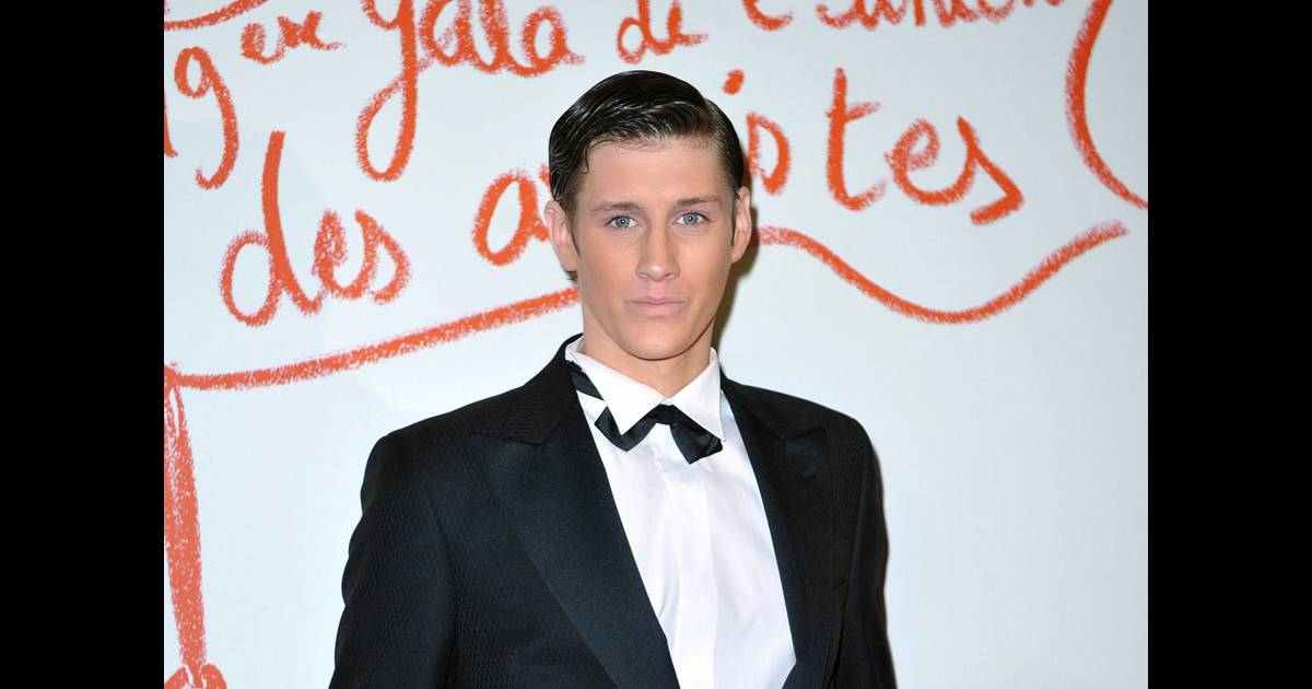 Jean Baptiste Maunier Les Restos Du Coeur Jean-Baptiste Maunier pour le Gala de l'Union des Artistes - Purepeople