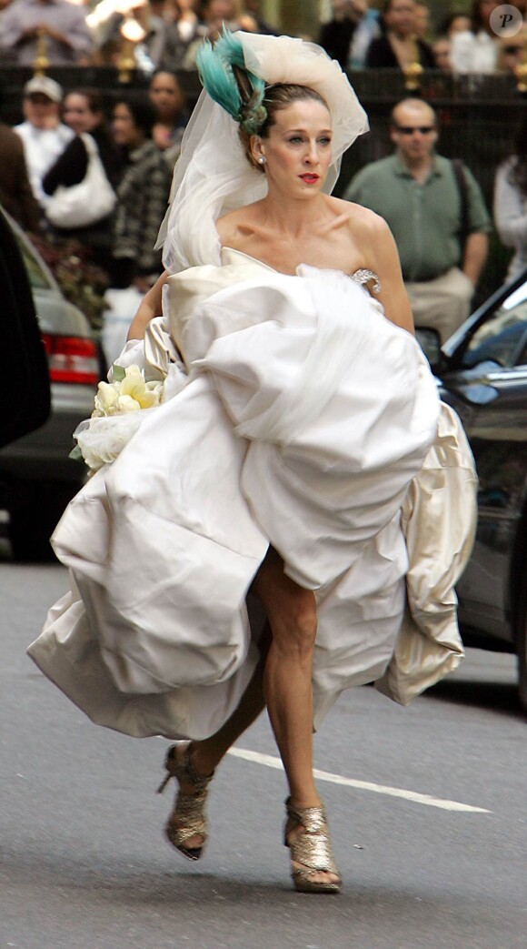Pour transformer Sarah Jessica Parker en Carrie Bradshaw, héroïne de Sex and The City, Patricia Field s'est inspirée d'Audrey Hepburn dans Diamants sur canapé 