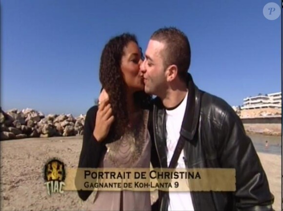 Christina présente son chéri dans un reportage