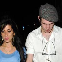 Amy Winehouse, main dans la main avec son ex-mari Blake Fielder-Civil... pour un nouveau départ !