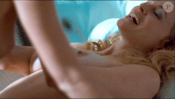 Des images de Boogie Woogie, avec Heather Graham.