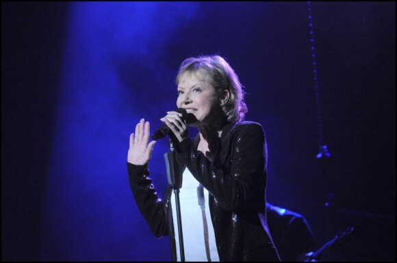 Dorothée, sur la scène de l'Olympia, le 17 avril 2010.