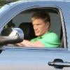 Dolph Lundgren en voiture dans les rues de Los Angeles