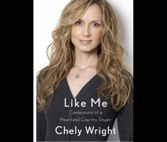 Chely Wright sort son livre "Like Me". Mai 2010