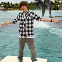 Justin Bieber : distribution de bisous à ses meilleurs amis !