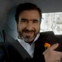 Regardez Eric Cantona courir à travers Paris... pour une femme qui n'est pas Rachida Brakni !