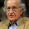 Le 14 mai 2010, un manifeste signé par de nombreuses personnalités, dont Noam Chomsky, accuse le président Barack Obama...