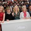 Lucy Punch, Woody Allen, Naomi Watts,  Gemma Jones et Josh Brolin lors du photocall à Cannes pour You Will Meet A Dark Stranger, le 15 mai 2010