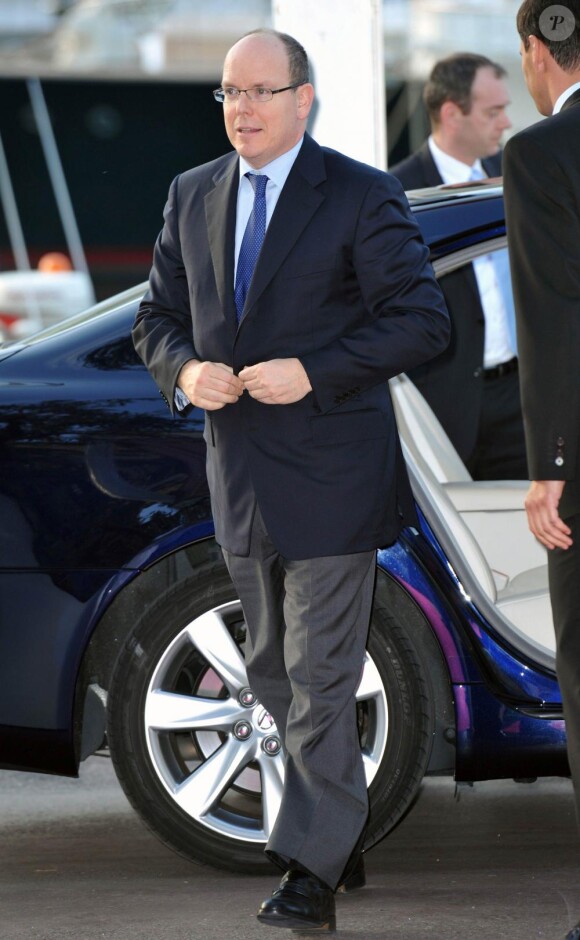 Albert Grimaldi au vernissage de l'exposition The Style Master, organisée par Jean-Thierry Besins, le 19/05/2010.