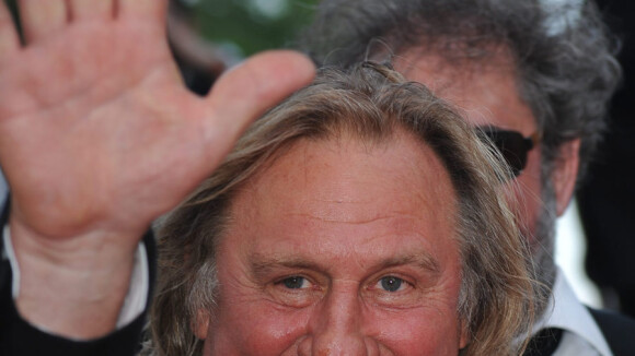 Cannes 2010 - Gérard Depardieu affiche son bonheur... non loin de la belle et amoureuse Marina Foïs !