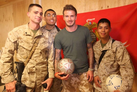 David Beckham visite les soldats américains du camp de Leatherneck, en Afghanistan, le 23 mai 2010 !