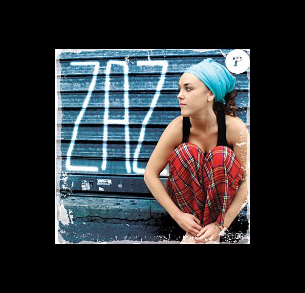 La chanteuse Zaz rencontre un succès phénoménal : son album est 7e des ventes en France.