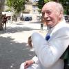 Eddie Barclay sur la célèbre places des Lices, à Saint-Tropez, en 2003 !