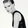 Lara Stone pour Calvin Klein