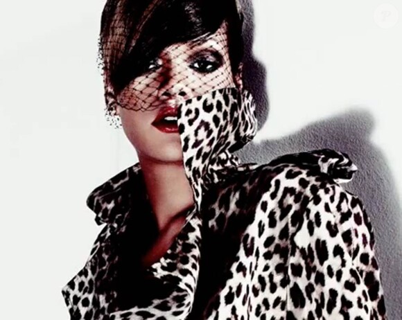 Rihanna dans le shooting du magazine ELLE US du mois de juillet 2010