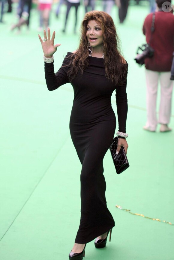 La Toya Jackson, à son arrivée pour la soirée des Muz-TV Awards, le vendredi 11 juin à Moscou.
