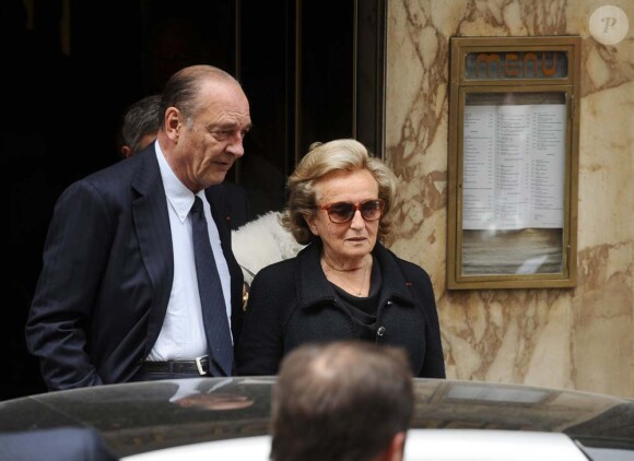 Nicolas Sarkozy déjeune avec le couple Chirac, à Paris, le 15 juin 2010 !