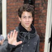 Jonas Brothers : Quand Nick Jonas sympathise avec... Cosette et Jean Valjean !
