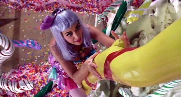 Images du clip California Gurls de Katy Perry avec Snoop Dogg