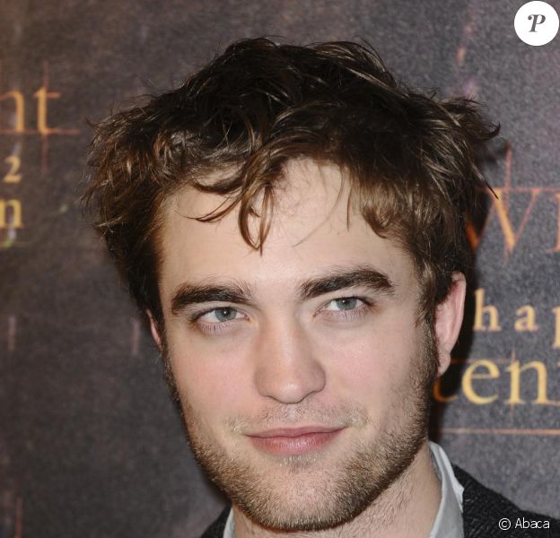 Robert Pattinson Le vampire sexy de Twilight Isabelle Adams 3193961 