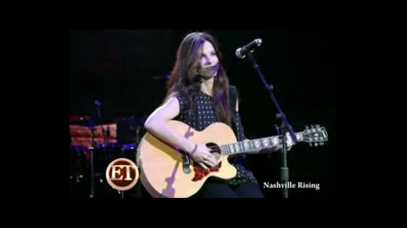 Sandra Bullock s'improvise... rockeuse à Nashville !