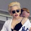 Lady Gaga lors d'un match à New York des Yankees contre les Mets le 18 juin 2010