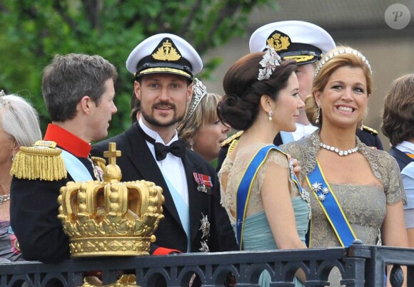 Le prince Haakon a connu fin juin 2010 une petite péripétie lors d'une sortie en mer en solo, tombant à l'eau au large de Kristiansand