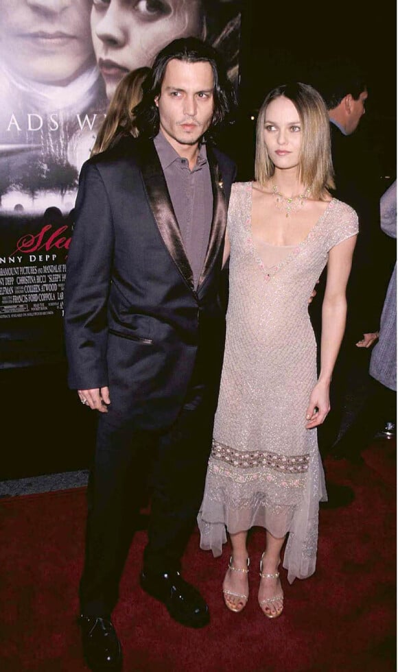 Vanessa Paradis et son compagnon Johnny Depp lors de la première du film Sleepy Hollow, le 17 novembre 1999 à Los Angeles