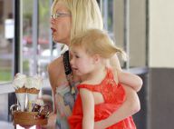 Tori Spelling : Avec sa fille, elle s'offre des petites douceurs... Mais seulement parce que son mari va mieux !