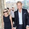 Claire Chazal et Arnaud Lemaire se rendant au défilé Giorgio Armani à Paris, le 6 juillet 2010