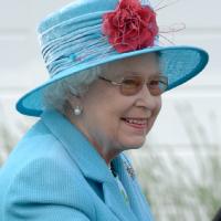 La reine Elizabeth II est ravie : elle va devenir arrière grand-mère !