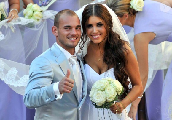 Wesley Sneijder, star du foot européen, a épousé la sublimissime Yolanthe Cabau van Kasbergen à Castelnuovo, en Toscane, le 17 juillet 2010 !