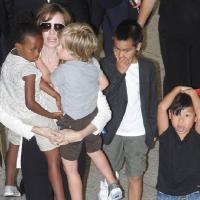 Angelina Jolie : Une actrice surbookée mais décontractée... entourée de quatre de ses enfants !