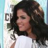 La ravissante Selena Gomez à l'occasion des Teen Choice Awards 2010, qui se sont tenus au Gibson Amphitheater d'Universal City, au nord de Los Angeles, en Californie, le 8 août 2010.