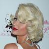Paris Hilton transformée en Marilyn Monroe pour la soirée de lancement de sa 10e fragance Tease dans la boîte de nuit MyStudio à Hollywood le 10 août 2010