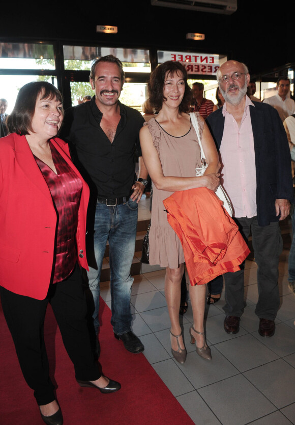 Myriam Boyer, Jean Dujardin, Anne Alvaro et Bertrand Blier lors de l'ouverture du festival du film francophone d'Angoulême le 25 août 2010