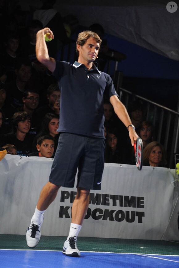 Lors de l'événement Nike Primetime Knockout, dévoilant, le 25 août 2010 à New York, les tenues de l'équipementier pour l'US Open, Bradley Cooper et Bar Refaeli ont été mis à contribution avec Nadal, Federer, Azarenka, McEnroe, Sharapova...