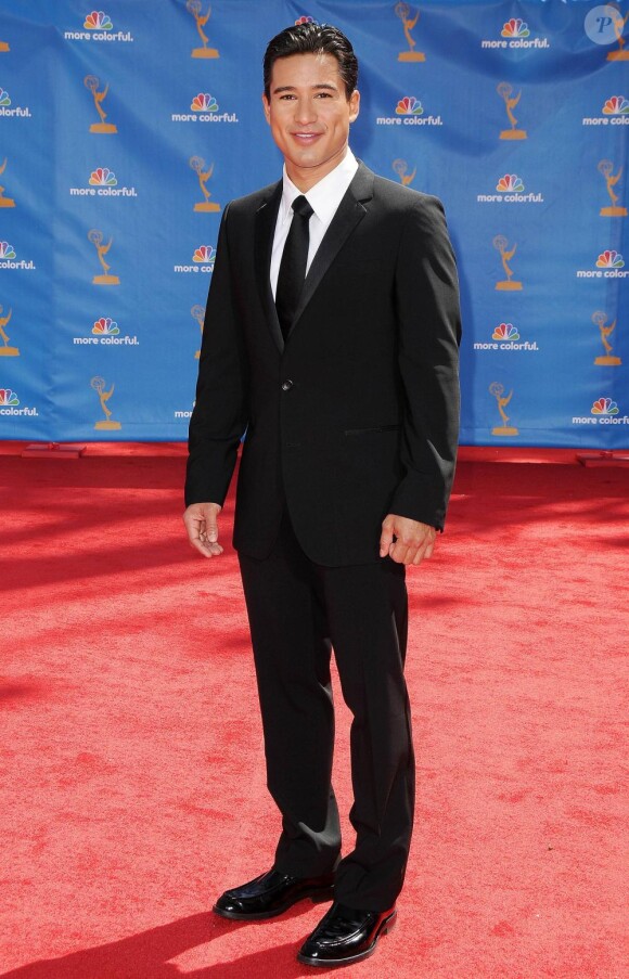 Mario Lopez à la 62e édition des Emmy Awards.