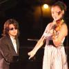Lulu Gainsbourg et Ada Pasternak lors du festival d'Angoulême, le 28 août 2010.